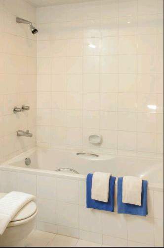 Hotel Takiab Beach Resort
