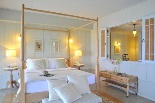 Hotel Devasom Hua Hin Resort