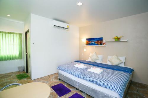 Hotel Baan Pai Riverside Resort