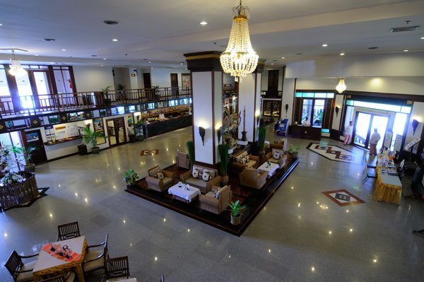 Hotel Jomtien Thani