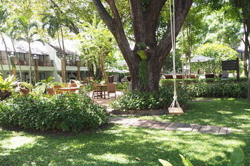 Woodlands Hotel And Resort