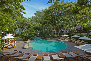 Woodlands Hotel And Resort