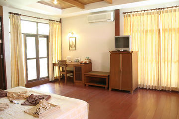 Hotel Erawan Palms Resort