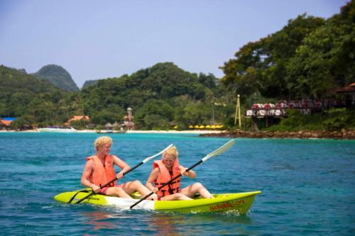 Hotel Phi Phi Natural Resort