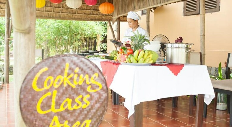 Hotel Vinh Hung Resort
