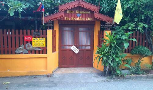 Hostal The Britannia