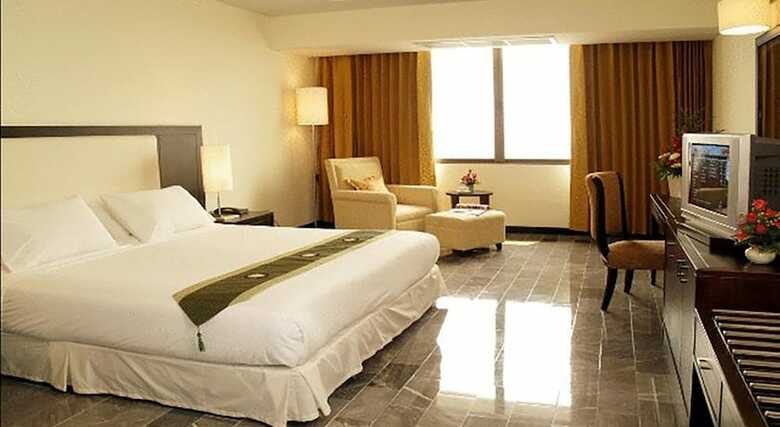 Royal Lanna Hotel