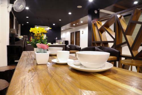 Sabai Hotel & Hostel