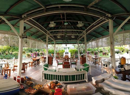 Hostal Baan Luang Harn