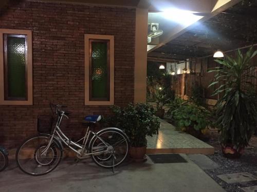 Hostal Baan Bussara