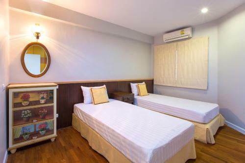 Apartamentos Baan Poolom Beachfront Condominium