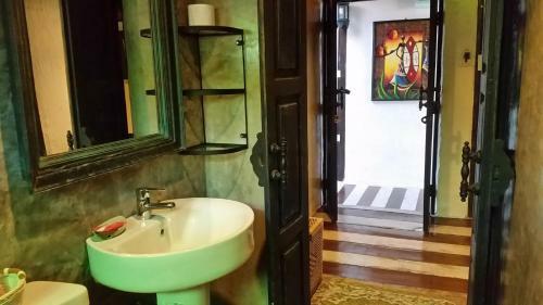 Hostal Nai Boutique House