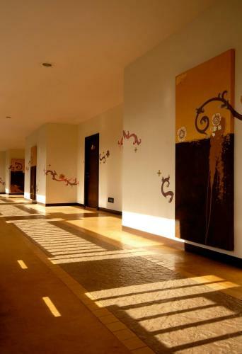 Hotel Golden Pine Beach Resort
