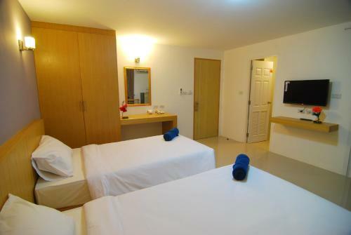 Hotel Leelawadee Naka