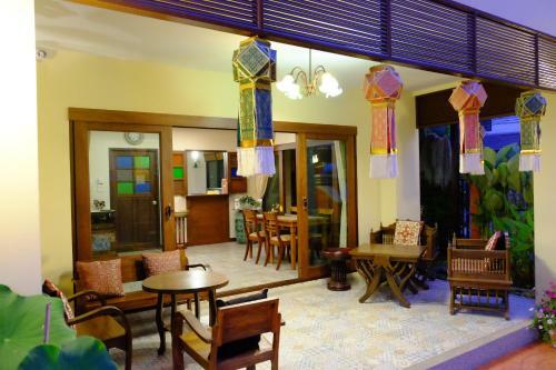 Bed & Breakfast Wualai Sabaidee