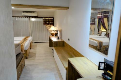 Big Tree Boutique Hotel