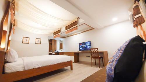 Big Tree Boutique Hotel