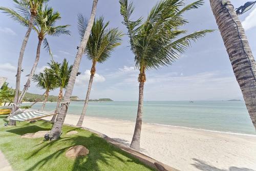 Bangrak Beachfront Villa