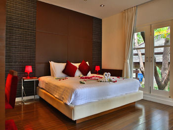 Hotel Replay Pool Villa Beachfront Samui
