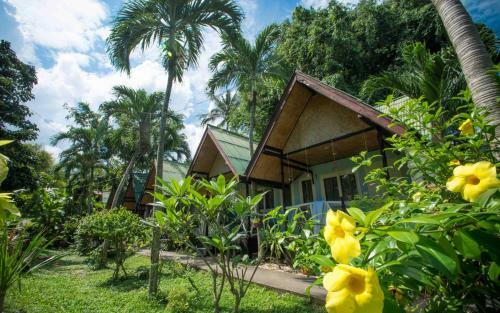 Hotel By Beach Resort