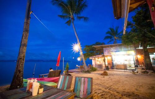 Hotel By Beach Resort