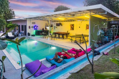 Albergue Samui Backpacker Hotel
