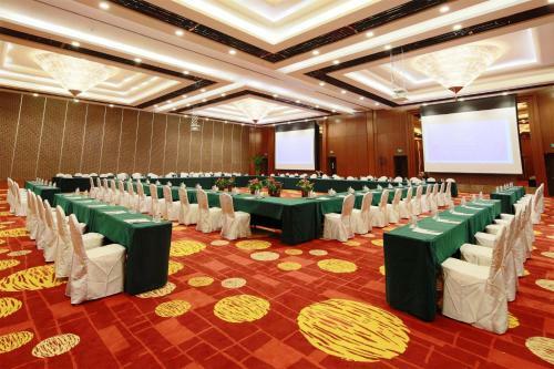 Hotel The Longemont Shenyang
