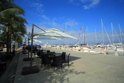 Hotel Serenity Marina