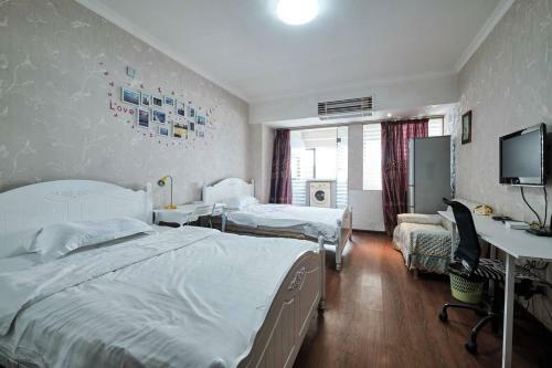 Shenzhen Style Apartment