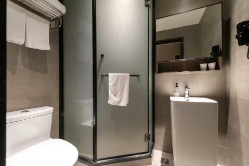 Hotel Hanting Express Shanghai East Jinling Road