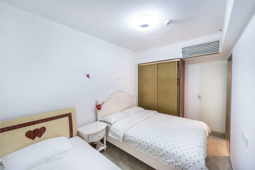 Shenzhen Dongmen Haicheng Boutique Apartment