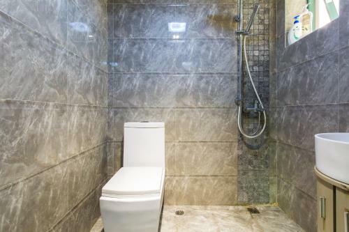 Shenzhen Dongmen Haicheng Boutique Apartment