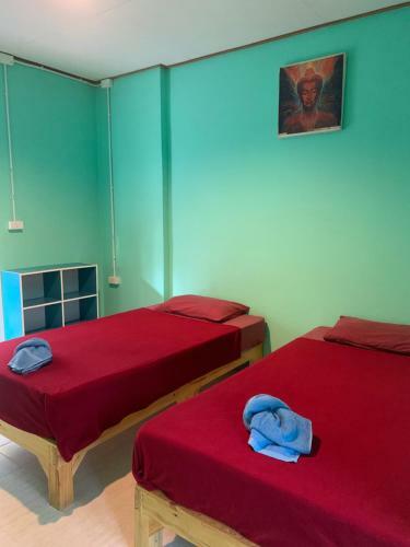 Hostal Mata Guesthouse