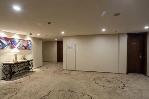 Jinjiang Metropolo Hotel, Shanghai, Minhang