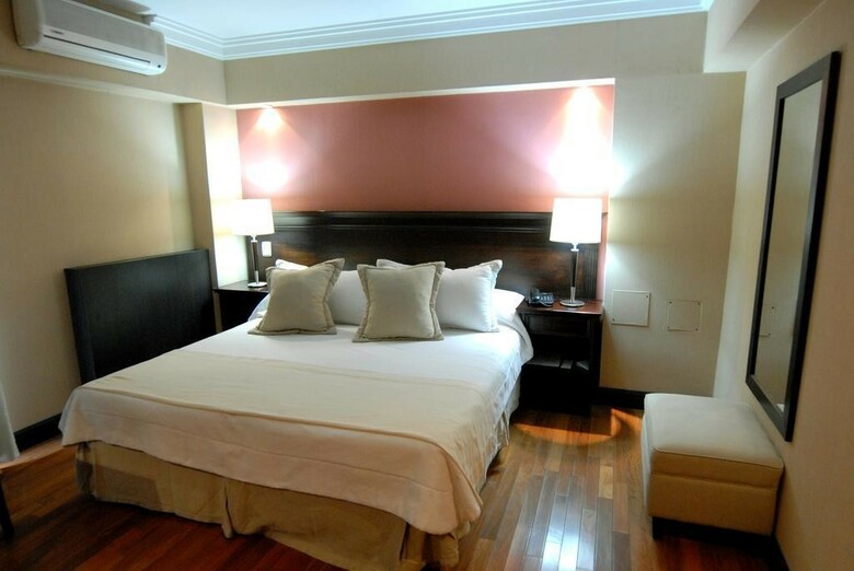 Aparthotel Premium Tower Suites Medonza