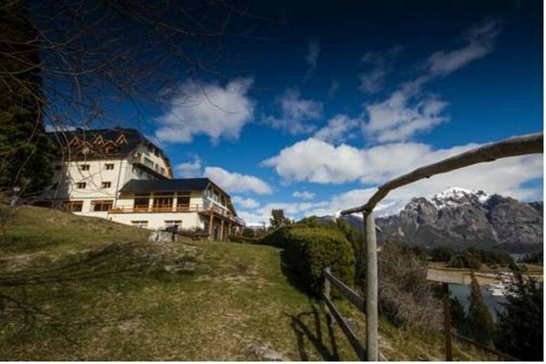 Hotel Amancay