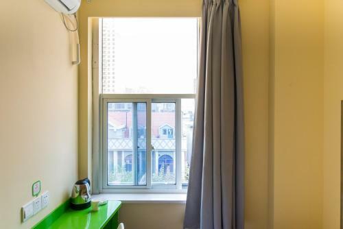 Hotel Hi Inn Liangpin Shanghai Linping Road