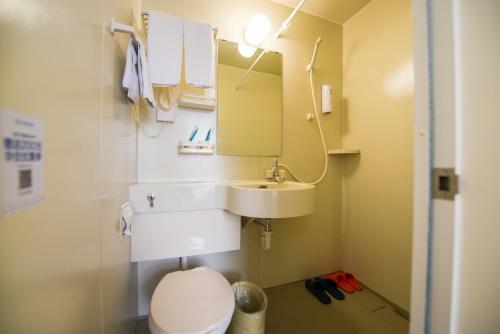 Hotel Hi Inn Liangpin Shanghai Linping Road