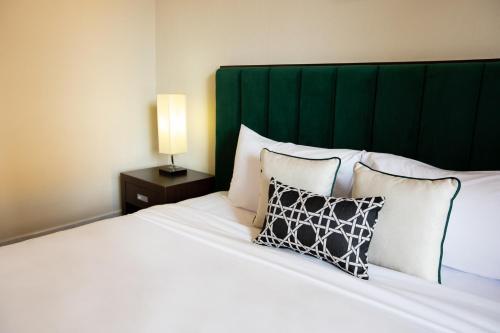 Buasri Phuket Hotel