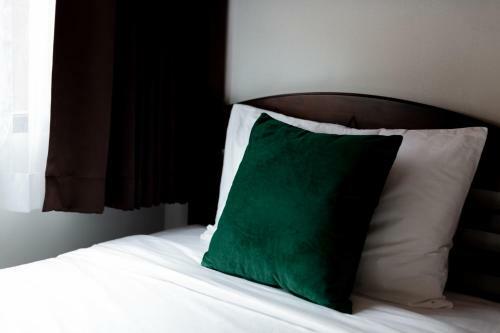 Buasri Phuket Hotel