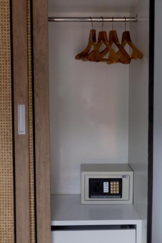 Buasri Phuket Hotel