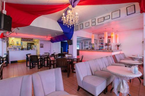 Hostal Connect Guesthouse
