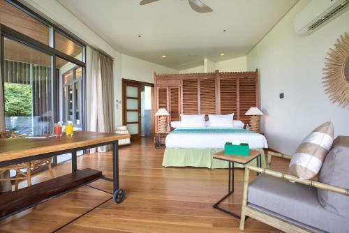Villa Skyfall