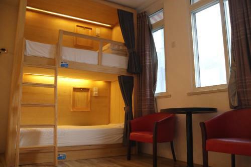 Posada The Phoenix Hostel Shanghai