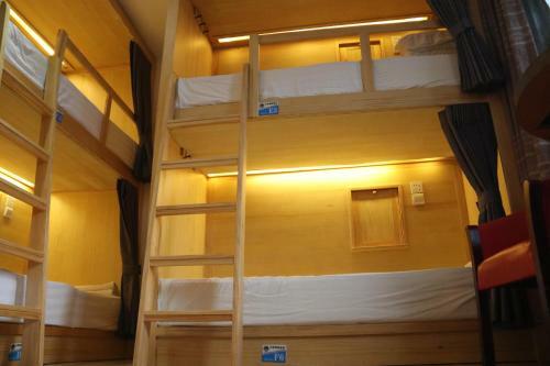 Posada The Phoenix Hostel Shanghai