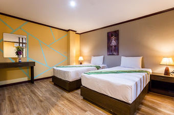 Hostal Royal Beach Residence
