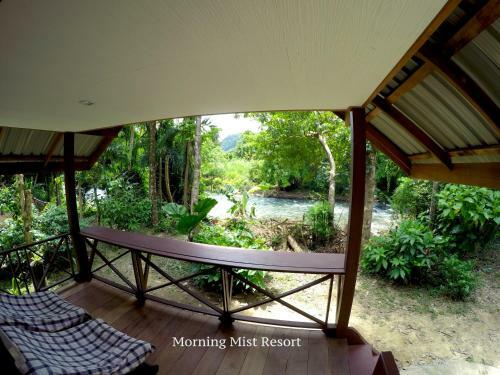 Hotel Khao Sok Morning Mist Resort