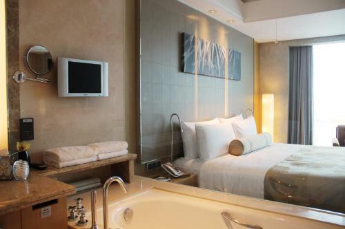 The Eton Hotel Shanghai