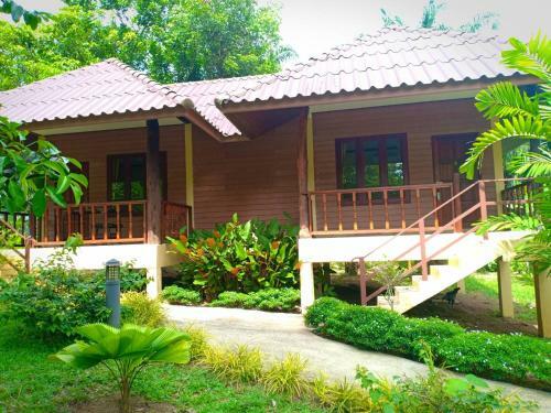 Hotel Khao Sok Garden Resort