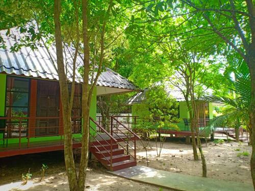 Hotel Khao Sok Garden Resort